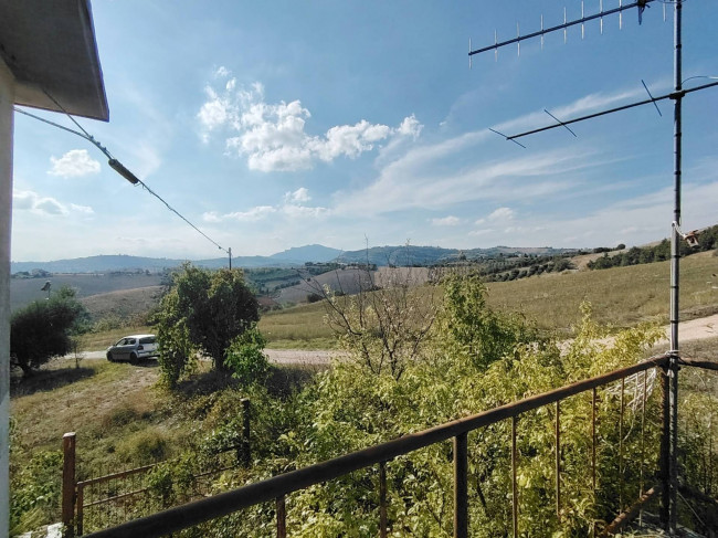 Casa indipendente in vendita a Appignano del Tronto