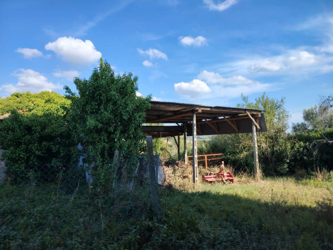Casa indipendente in vendita a Appignano del Tronto