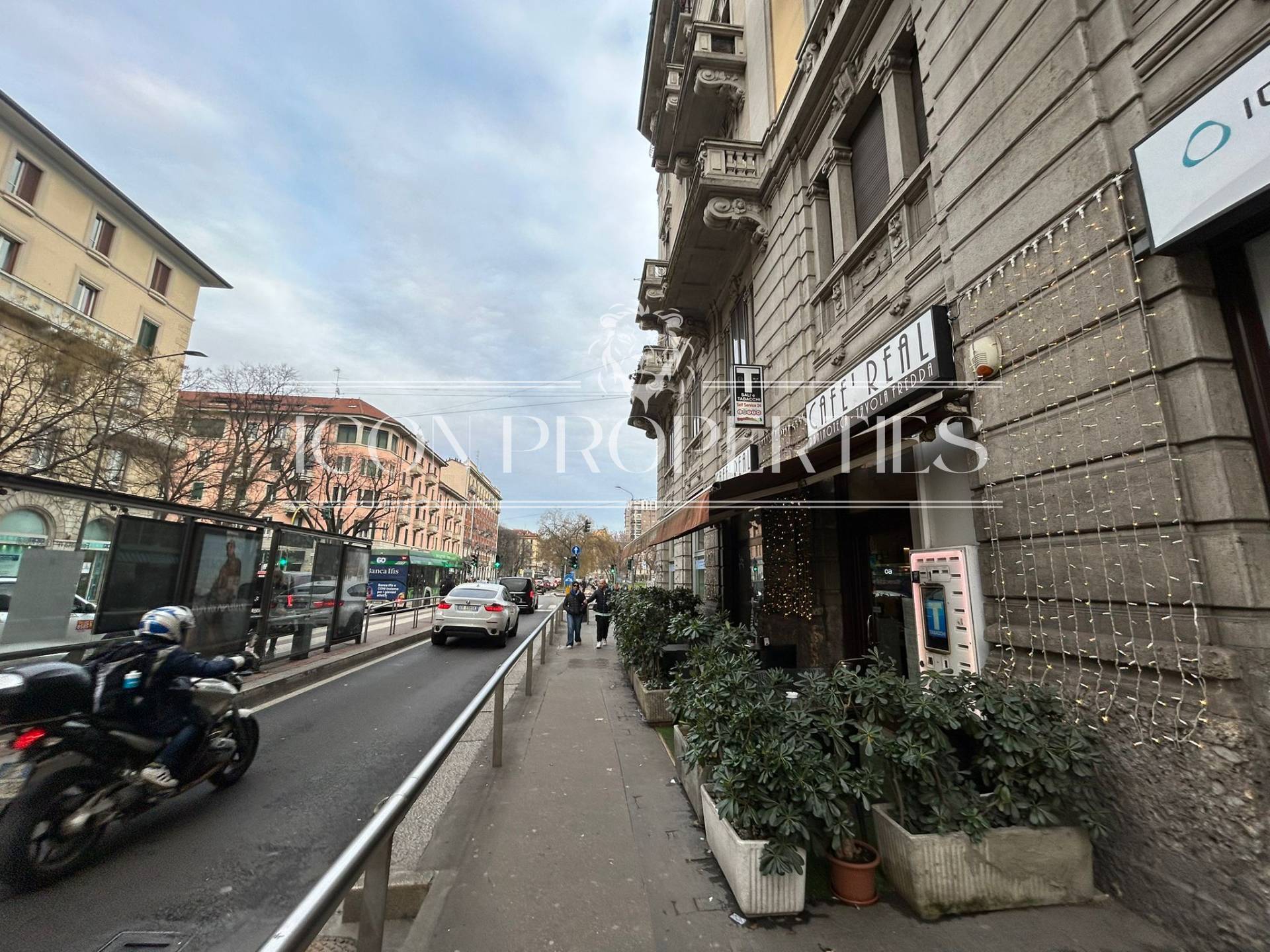 Negozio in Vendita
