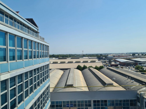 Ufficio in affitto a Milano