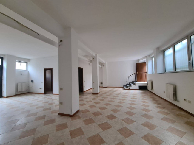 Laboratorio in vendita a Milano