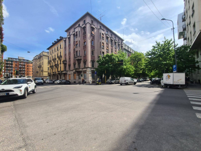 Negozio in affitto a Sempione, Milano (MI)