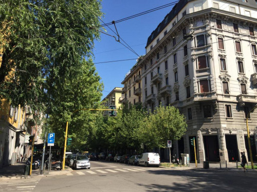 Negozio in vendita a Milano