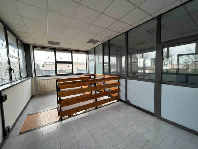 Immobile commerciale/Complesso industriale in vendita a Mesero
