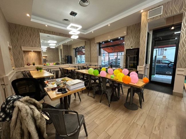 Negozio in vendita a Milano