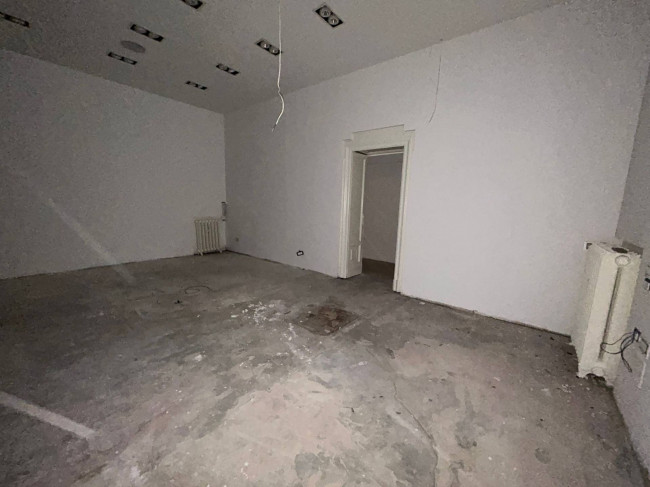 Negozio in affitto a Milano