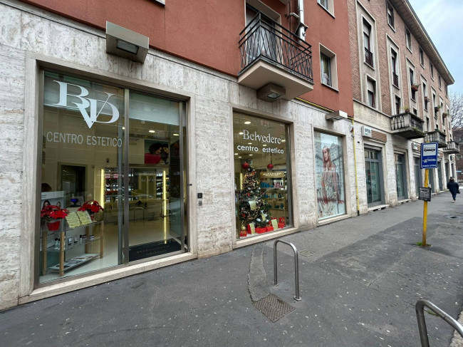 Negozio in affitto a Milano