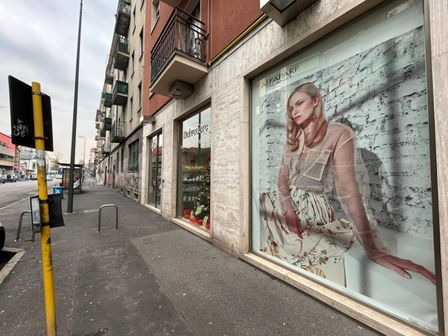 Negozio in affitto a Milano