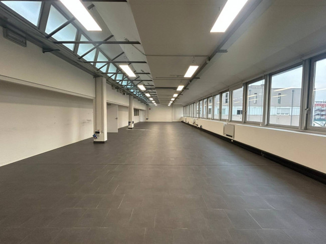 Ufficio in affitto a Milano