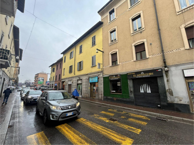 Negozio in affitto a Milano