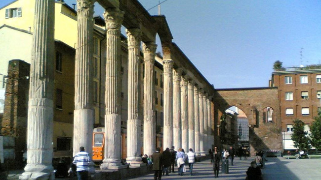 Negozio in affitto a Milano