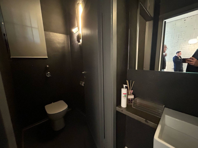 Negozio in vendita a Milano