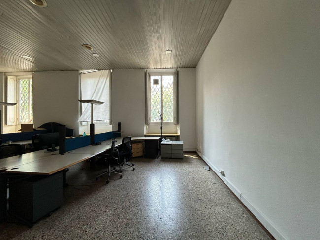 Ufficio in affitto a Milano