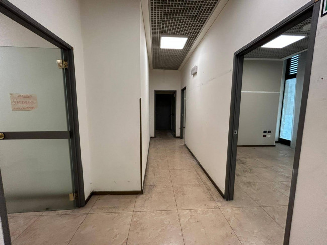Negozio in affitto a Milano
