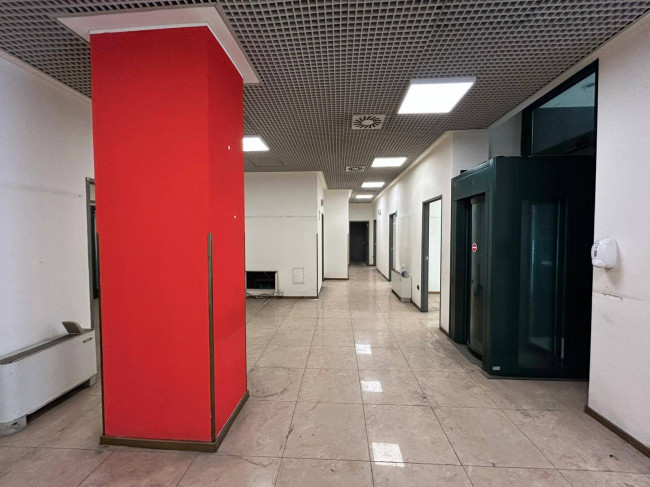 Negozio in affitto a Milano