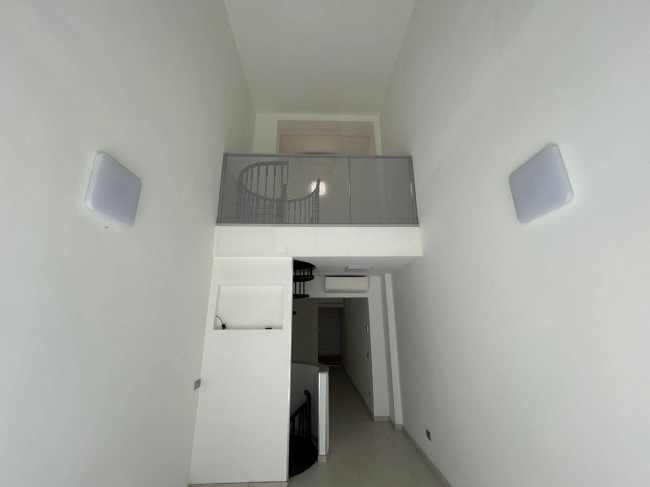 Negozio in affitto a Milano