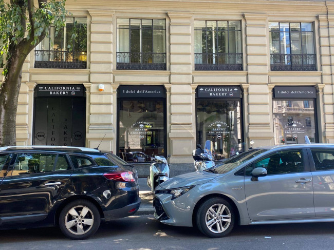 Negozio in vendita a Milano