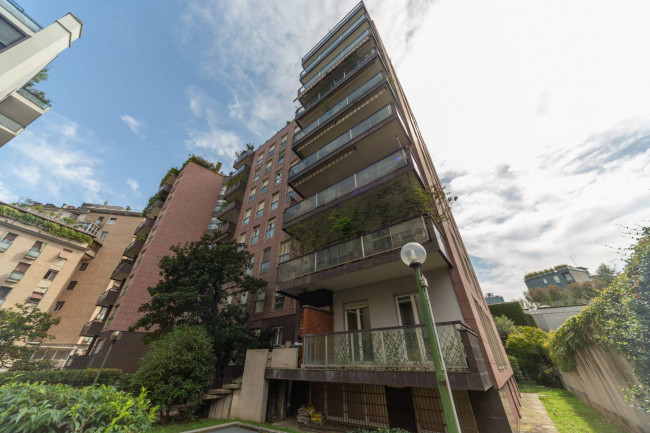 Appartamento in vendita a Milano