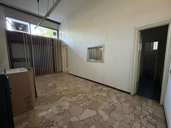 Negozio in affitto a Milano