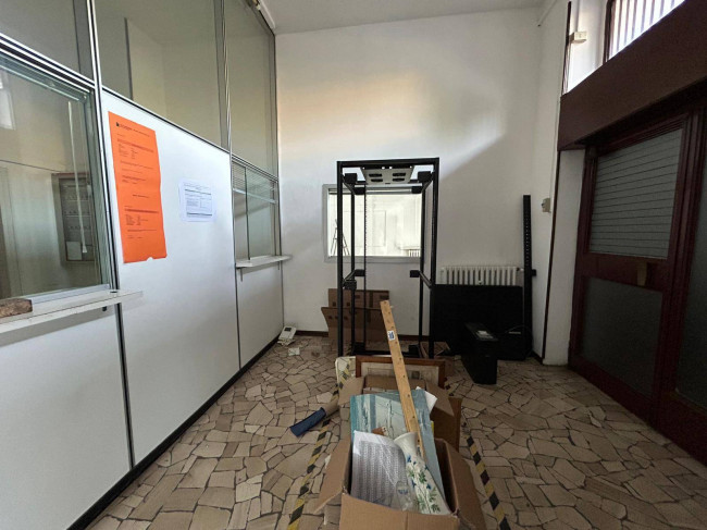Negozio in affitto a Milano