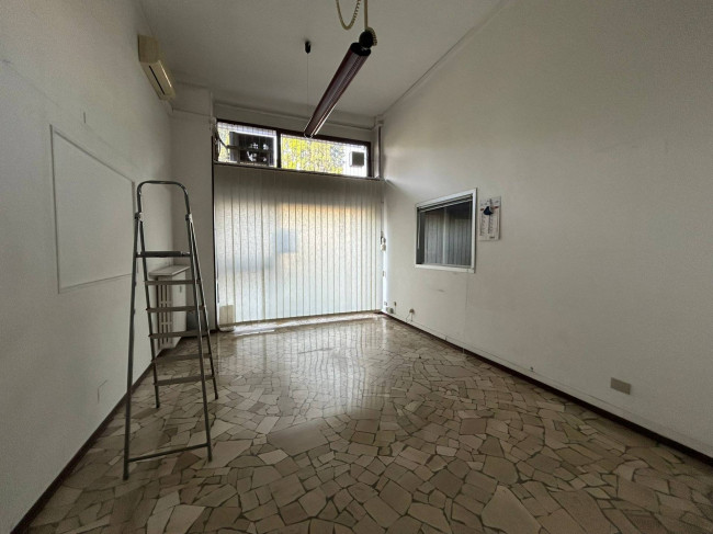 Negozio in affitto a Milano