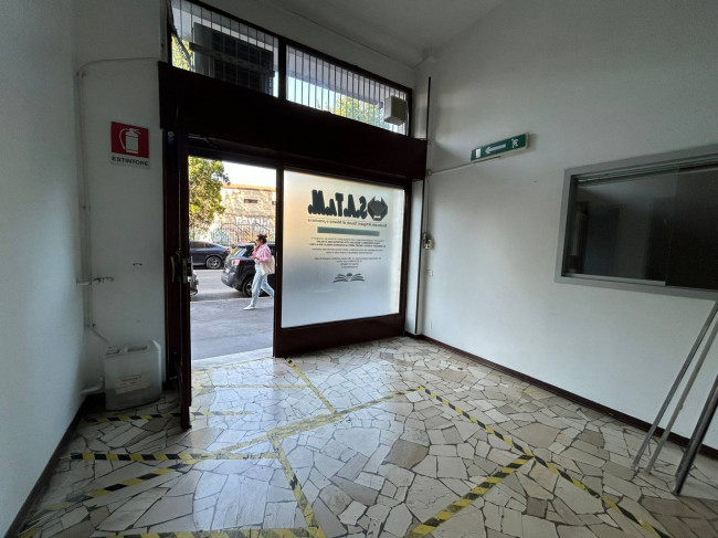 Negozio in affitto a Milano