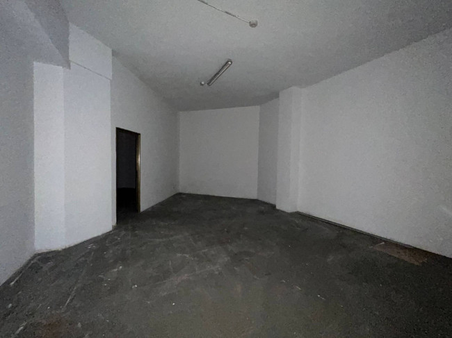 Negozio in affitto/vendita a Milano