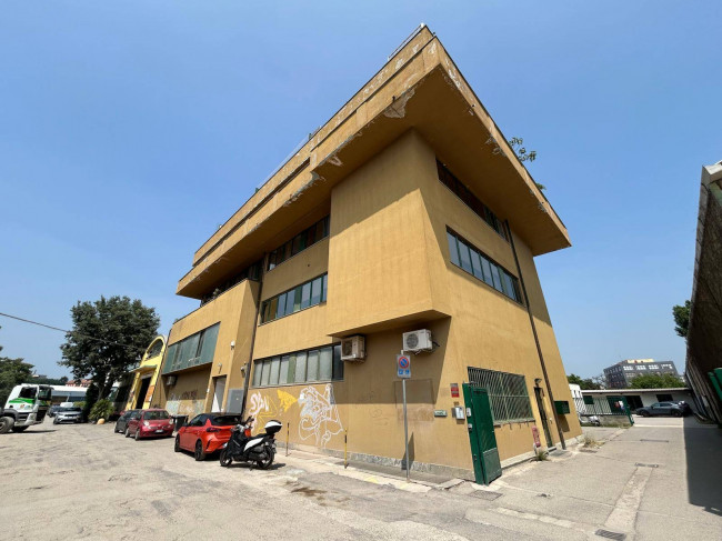 Laboratorio in vendita a Milano