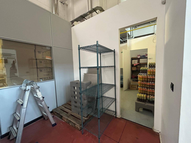 Laboratorio in vendita a Milano