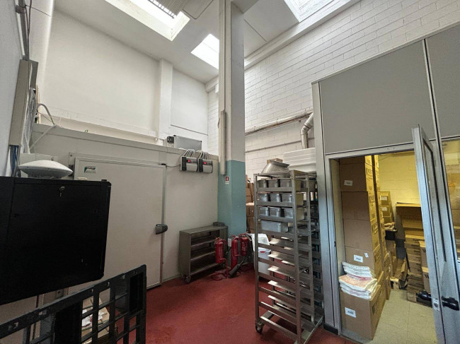 Laboratorio in vendita a Milano