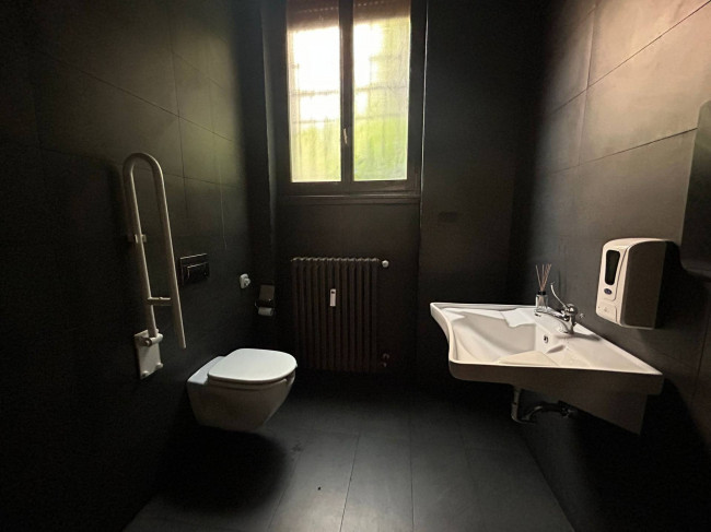 Negozio in affitto a Milano
