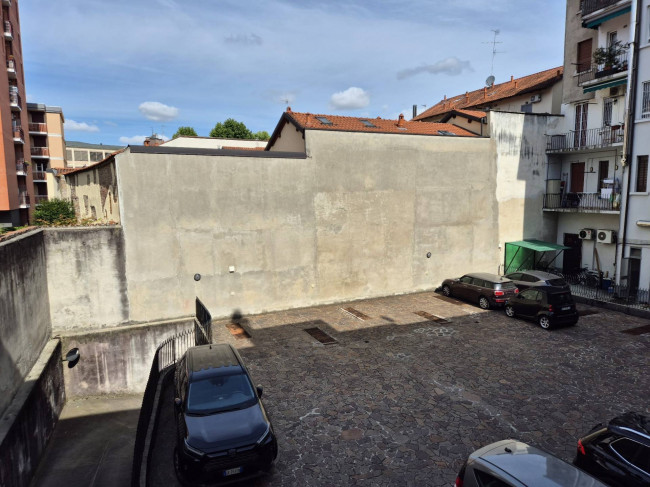 Appartamento in vendita a Monza