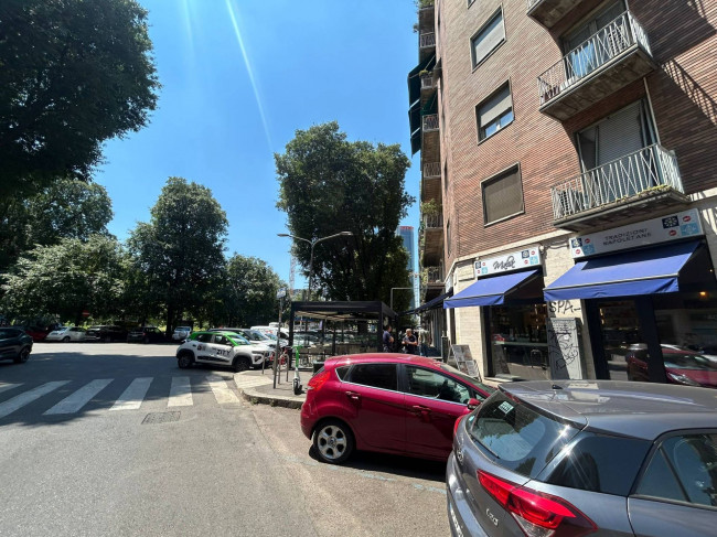 Negozio in affitto a Milano