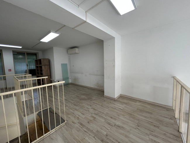 Negozio in affitto a Milano