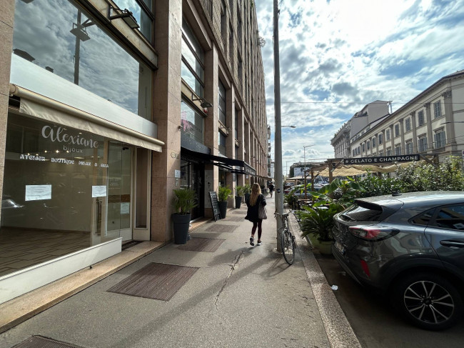 Negozio in affitto a Milano