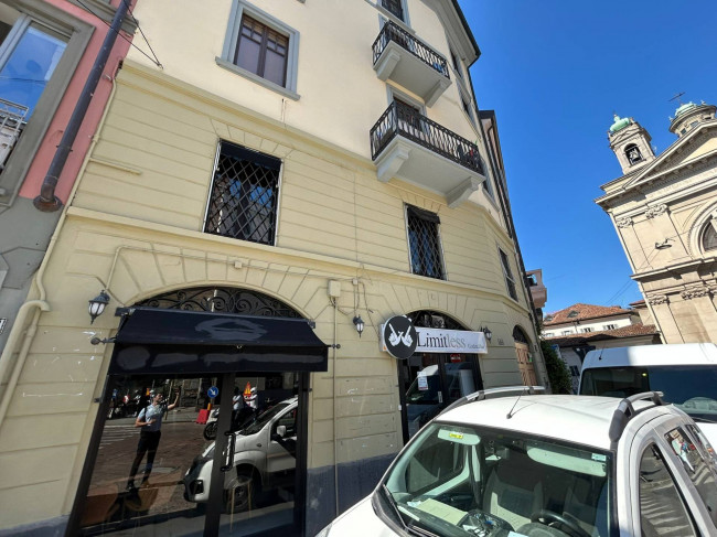 Negozio in affitto a Milano