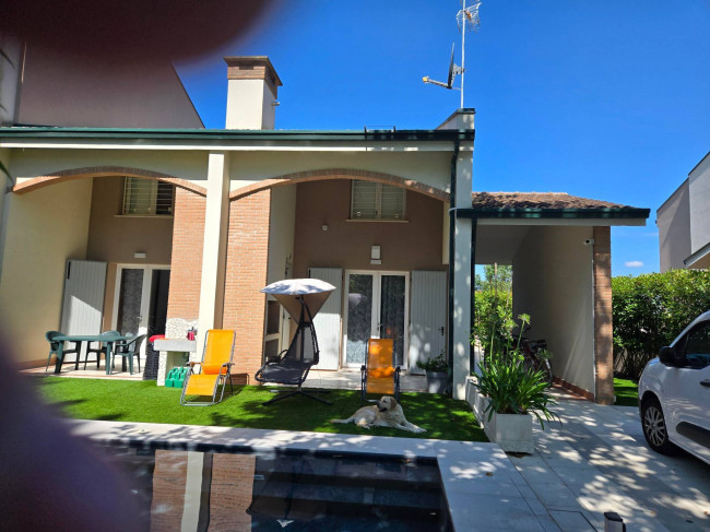 Villa in vendita a Comacchio
