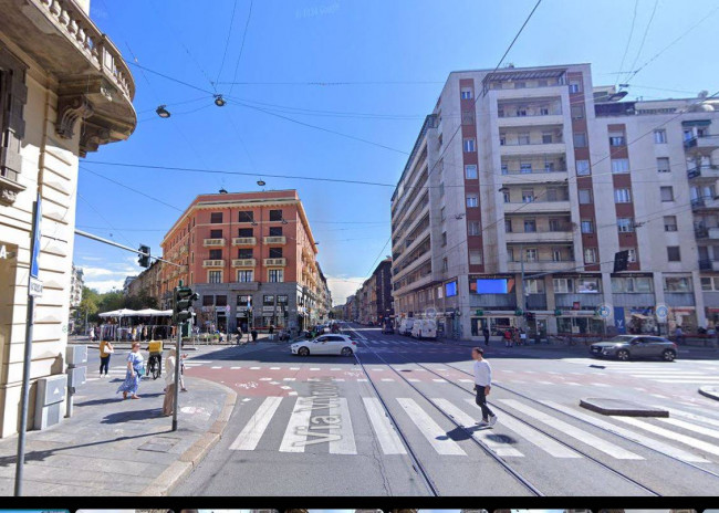 Negozio in affitto a Milano