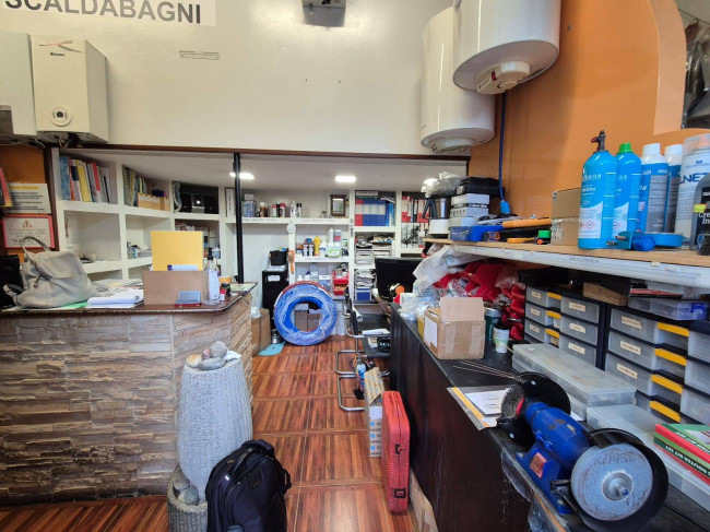 Negozio in affitto a Milano