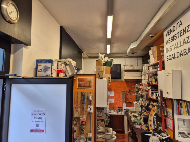 Negozio in affitto a Milano