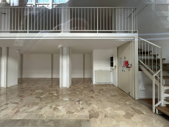 Negozio in affitto a Milano