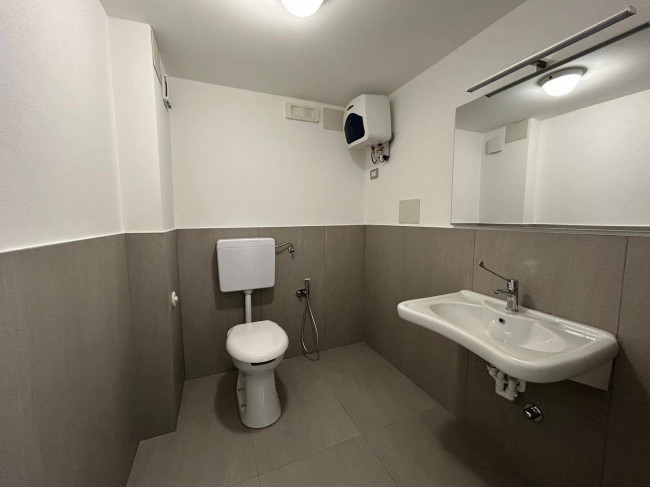 Negozio in affitto a Milano