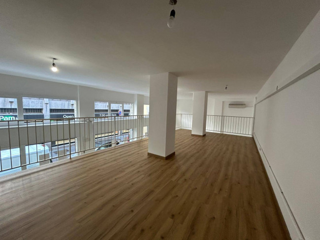 Negozio in affitto a Milano