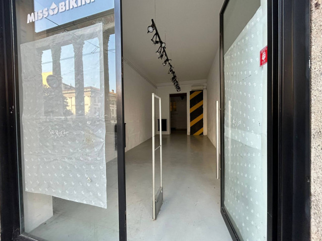 Negozio in vendita a Milano