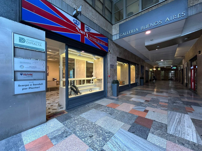 Negozio in vendita a Milano