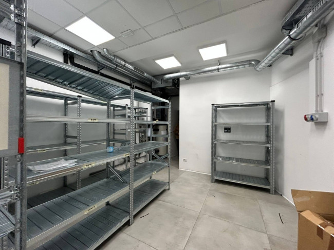 Negozio in affitto a Milano