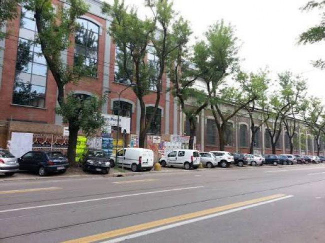 Negozio in affitto a Milano