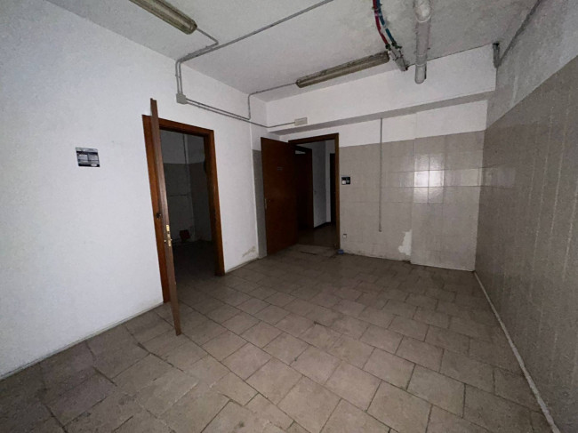 Negozio in affitto a Milano