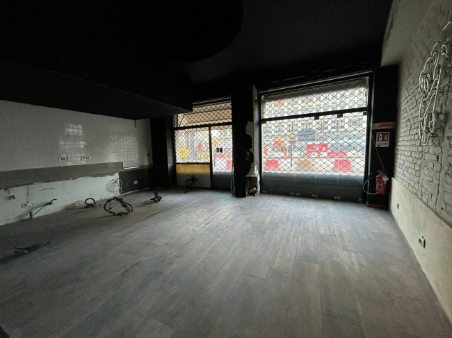 Negozio in affitto a Milano