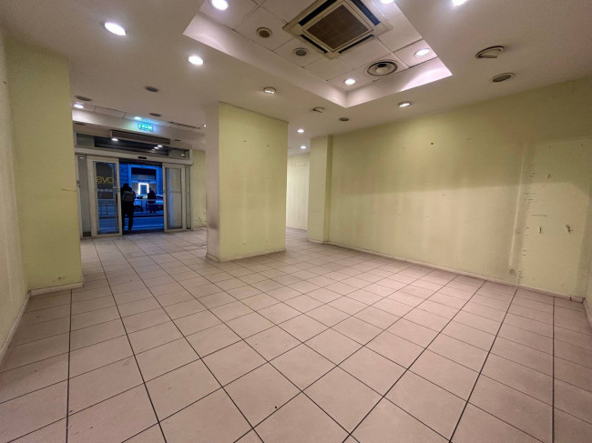 Negozio in affitto a Milano